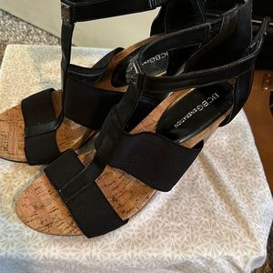BCBG Wedges